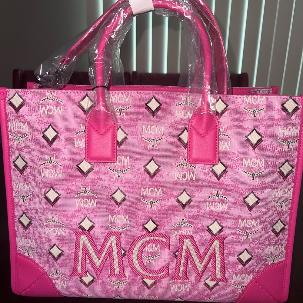 SOLD❤️💜 NWT MCM PINK LARGE JACQUARD CANVAS/LEATHER MONOGRAM TOTE~ BEAUTIFUL
